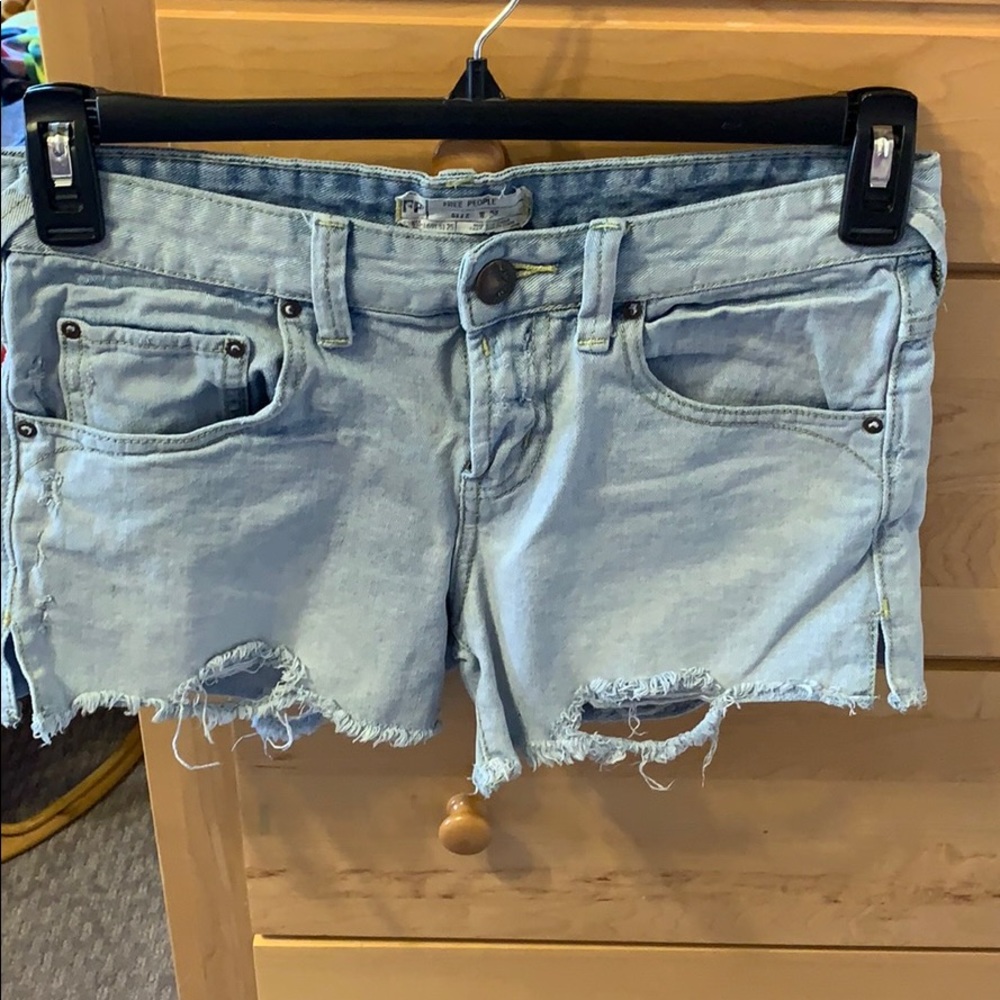 VINTAGE FREE PEOPLE DENIM SHORTS
